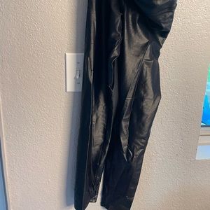 Koral shiny black leggings